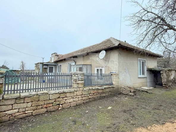 Къща в с. Гурково, Област Добрич - 99 кв.м за 196 €/кв.м - Снимка #1