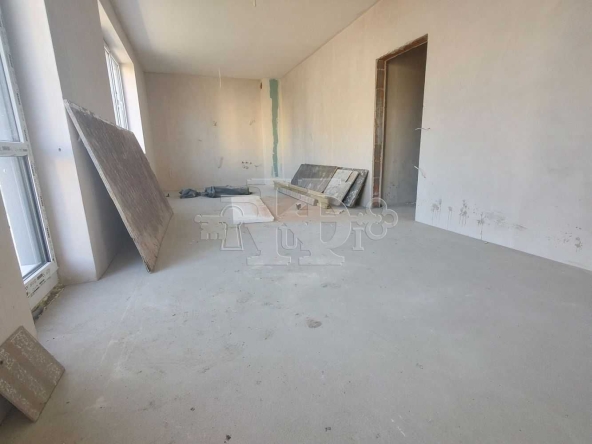 Двустаен апартамент в Добрич, Христо Ботев - 102 кв.м за 515 €/кв.м - Снимка #1