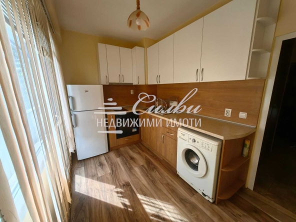 Двустаен апартамент в Шумен, Болницата - 65 кв.м за 801 €/кв.м - Снимка #1