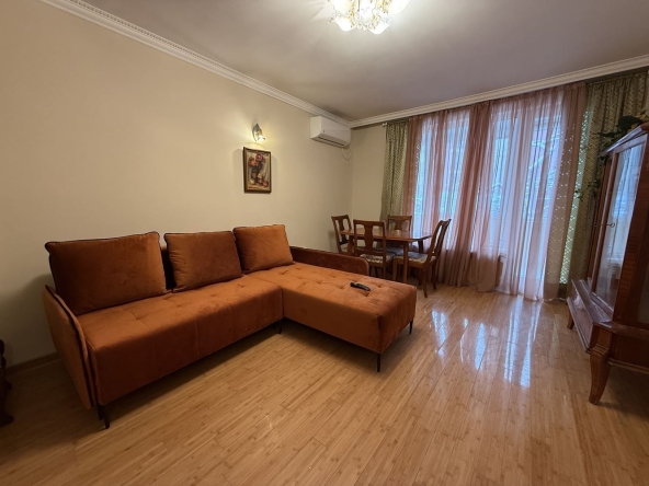 Дава се под наем Двустаен апартамент в София, Овча купел - 65 кв.м за 717.06 € - Снимка #1