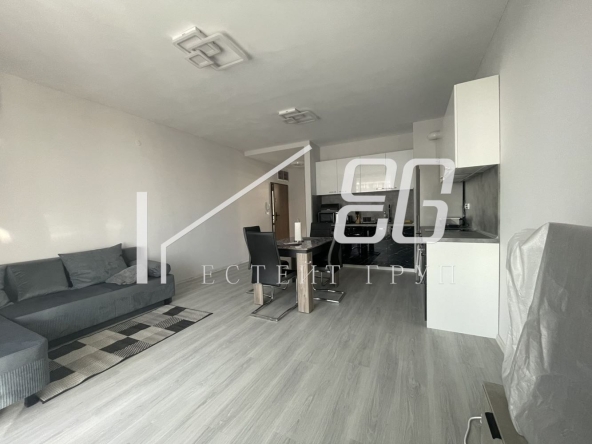 Дава се под наем Двустаен апартамент в Варна, Трошево - 78 кв.м за 648.21 € - Снимка #1