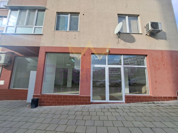 Дава се под наем Магазин в Варна, Владислав Варненчик - 120 кв.м за 1196.97 € - Снимка #1