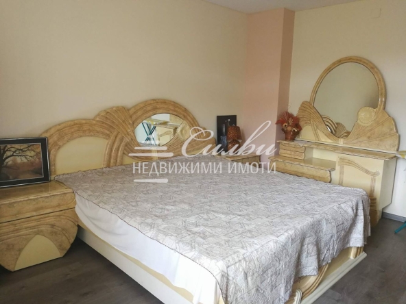 Дава се под наем Тристаен апартамент в Шумен, Болницата - 80 кв.м за 280.5 € - Снимка #1