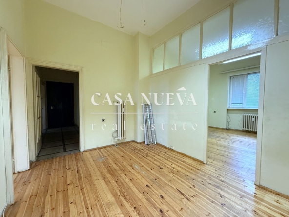 Тристаен апартамент в София, Център - 78 кв.м за 1210 €/кв.м - Снимка #1