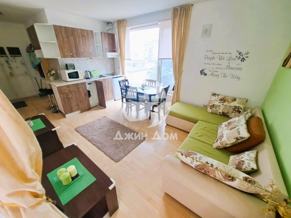Двустаен апартамент в к.к. Слънчев бряг - 56 кв.м за 656 €/кв.м - Снимка #1