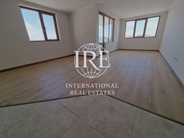 Тристаен апартамент в Варна, Виница - 109 кв.м за 1030 €/кв.м - Снимка #1