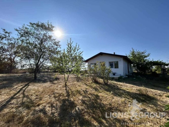 Къща в Варна, м-т Боровец - север - 82 кв.м за 790 €/кв.м - Снимка #1