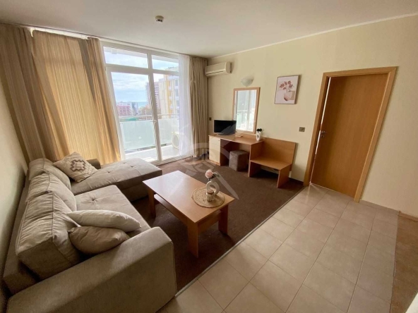 Двустаен апартамент в к.к. Слънчев бряг - 80 кв.м за 850 €/кв.м - Снимка #1