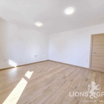 Двустаен апартамент в Варна, Младост 2 - 60 кв.м за 1105 €/кв.м - Снимка #1