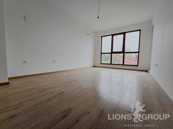 Двустаен апартамент в Варна, Бриз - 62 кв.м за 1398 €/кв.м - Снимка #1