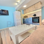 Дава се под наем Двустаен апартамент в Варна, Център - 65 кв.м за 459 € - Снимка #1