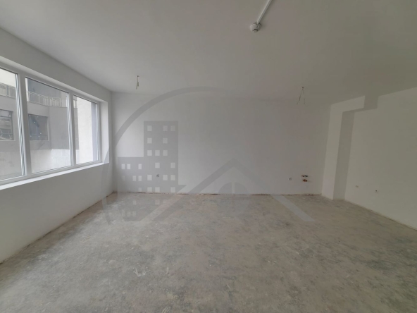Офис в Варна, Владислав Варненчик - 56 кв.м за 656 €/кв.м - Снимка #1