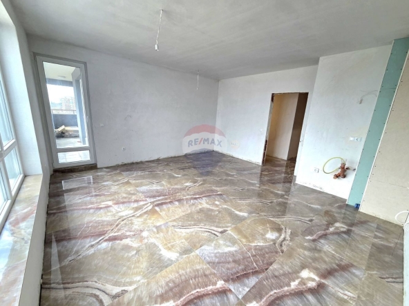 Тристаен апартамент в Варна, Владислав Варненчик - 85 кв.м за 1050 €/кв.м - Снимка #1