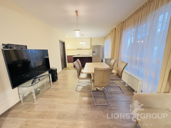 Многостаен апартамент в Варна, Кайсиева градина - 166 кв.м за 983 €/кв.м - Снимка #1