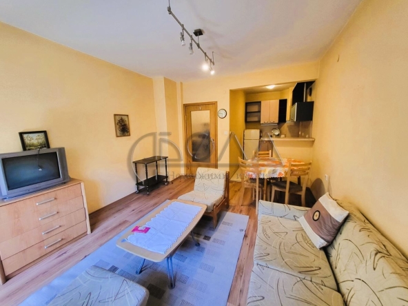 Дава се под наем Двустаен апартамент в София, Зона Б-5 - 60 кв.м за 418.2 € - Снимка #1