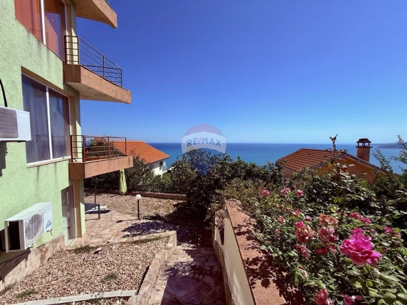 Двустаен апартамент в Балчик - 61 кв.м за 745 €/кв.м - Снимка #1