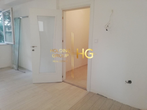 Тристаен апартамент в Варна, Бриз - 90 кв.м за 737 €/кв.м - Снимка #1