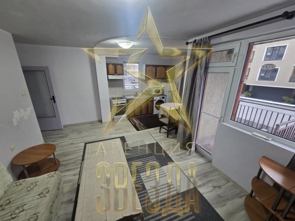 Дава се под наем Тристаен апартамент в Пловдив, Мараша - 90 кв.м за 398.82 € - Снимка #1