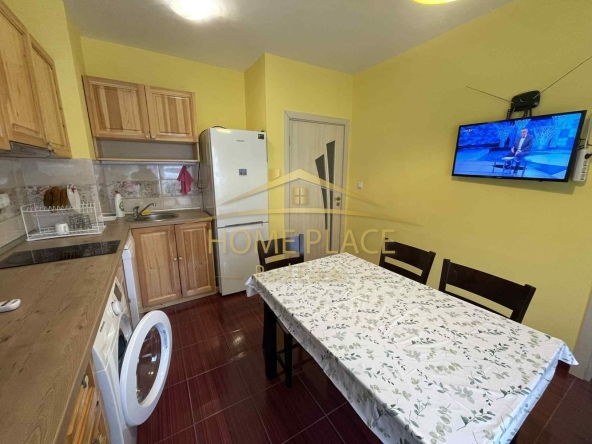 Дава се под наем Двустаен апартамент в Варна, Бриз - 45 кв.м за 348.84 € - Снимка #1