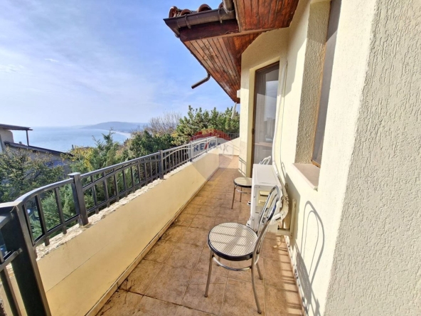 Къща в Балчик - 173 кв.м за 824 €/кв.м - Снимка #1