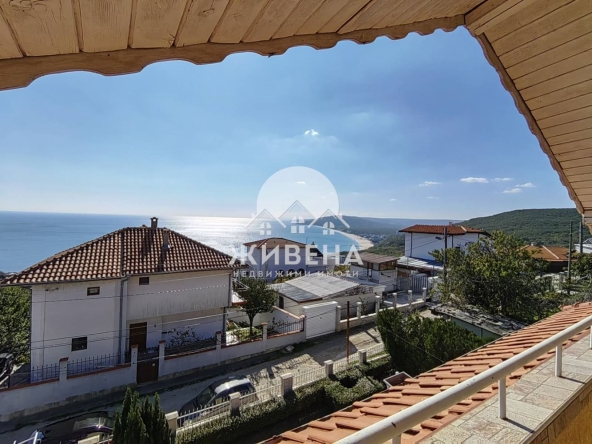 Къща в Балчик - 158 кв.м за 1241 €/кв.м - Снимка #1