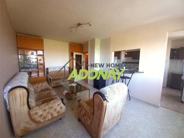 Тристаен апартамент в Пазарджик, Център - 83 кв.м за 1241 €/кв.м - Снимка #1