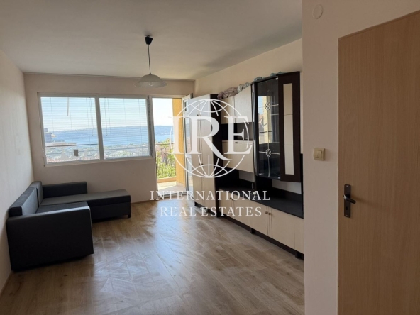 Двустаен апартамент в Варна, Бриз - 95 кв.м за 1015 €/кв.м - Снимка #1