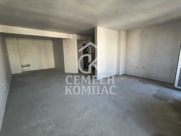 Тристаен апартамент в Пловдив, Мараша - 115 кв.м за 1060 €/кв.м - Снимка #1