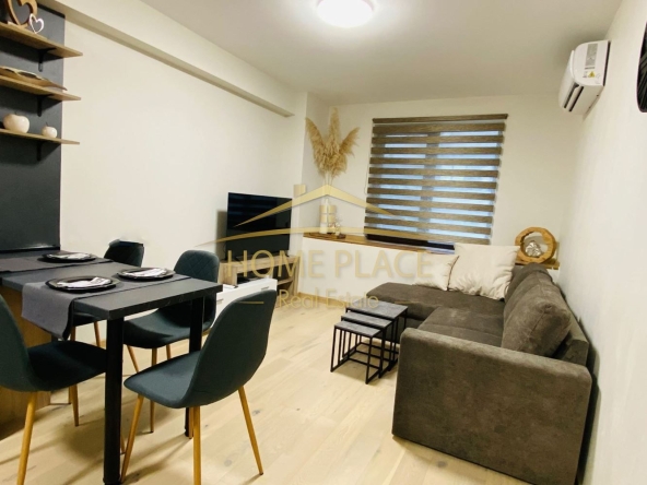 Дава се под наем Двустаен апартамент в Варна, Център - 66 кв.м за 777.75 € - Снимка #1