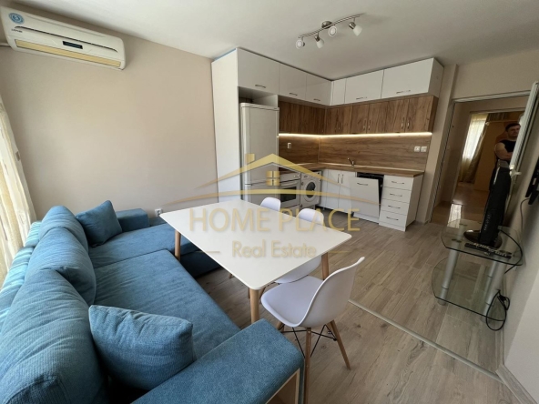 Дава се под наем Тристаен апартамент в Варна, Лятно кино Тракия - 65 кв.м за 598.23 € - Снимка #1