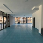 Дава се под наем Магазин в Пловдив, Христо Смирненски - 240 кв.м за 1380 € - Снимка #1