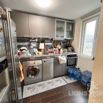 Тристаен апартамент в Варна, Левски - 110 кв.м за 1104 €/кв.м - Снимка #1