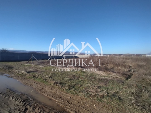 Парцел в Благоевград, Втора промишлена зона - 575 кв.м за 47 €/кв.м - Снимка #1