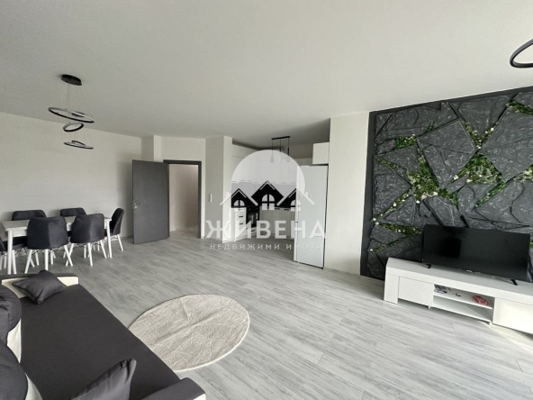 Дава се под наем Тристаен апартамент в Варна, Бриз - 125 кв.м за 1196.97 € - Снимка #1