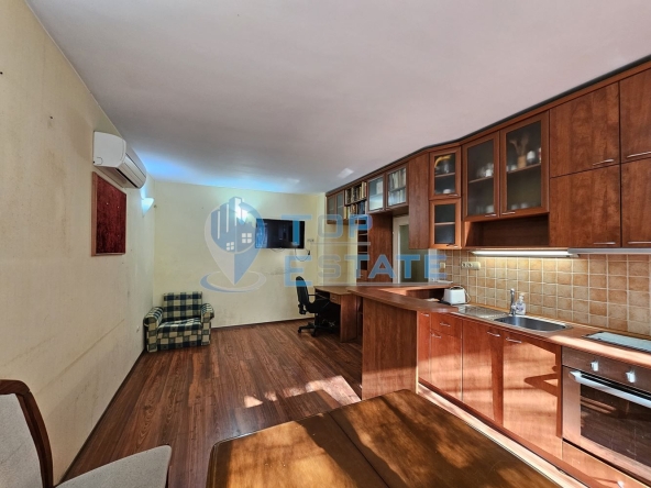 Тристаен апартамент в Велико Търново, Бузлуджа - 63 кв.м за 745 €/кв.м - Снимка #1