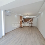 Двустаен апартамент в Шумен, Тракия - 64 кв.м за 1507 €/кв.м - Снимка #1