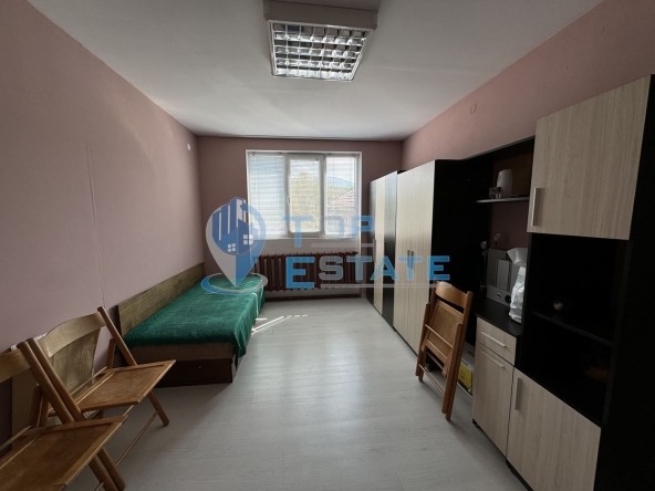 Етаж от къща в с. Поповци, Област Габрово - 110 кв.м за 332 €/кв.м - Снимка #1
