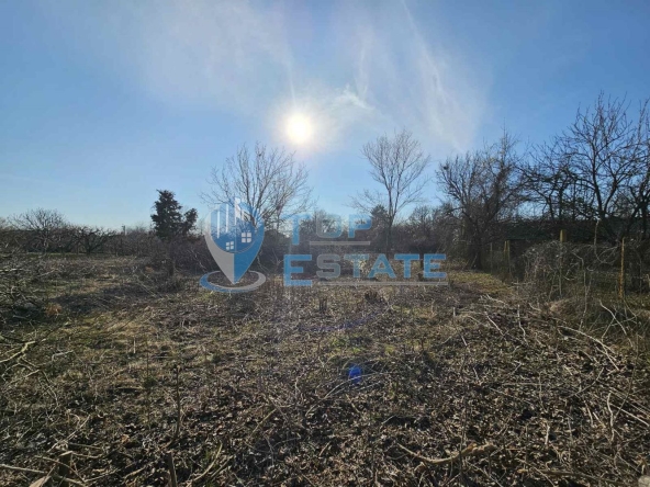 Парцел в с. Козаревец, Област Велико Търново - 1337 кв.м за 10 €/кв.м - Снимка #1