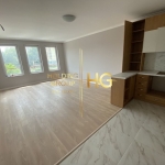 Тристаен апартамент в к.к. Св.Св. Константин и Елена - 115 кв.м за 1866 €/кв.м - Снимка #1