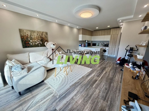Тристаен апартамент в Пловдив, Западен - 114 кв.м за 1611 €/кв.м - Снимка #1