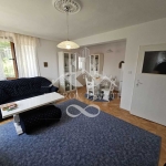 Етаж от къща в Велинград - 178 кв.м за 341 €/кв.м - Снимка #1