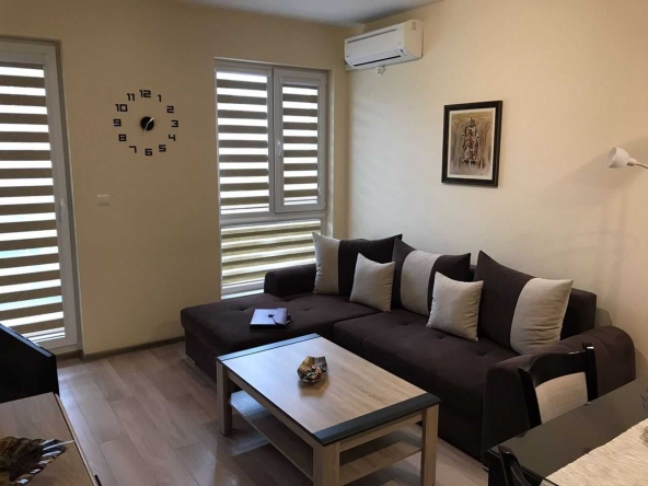 Двустаен апартамент в Пловдив, Христо Смирненски - 60 кв.м за 2334 €/кв.м - Снимка #1