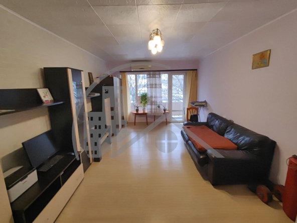 Двустаен апартамент в Варна, Трошево - 64 кв.м за 1052 €/кв.м - Снимка #1