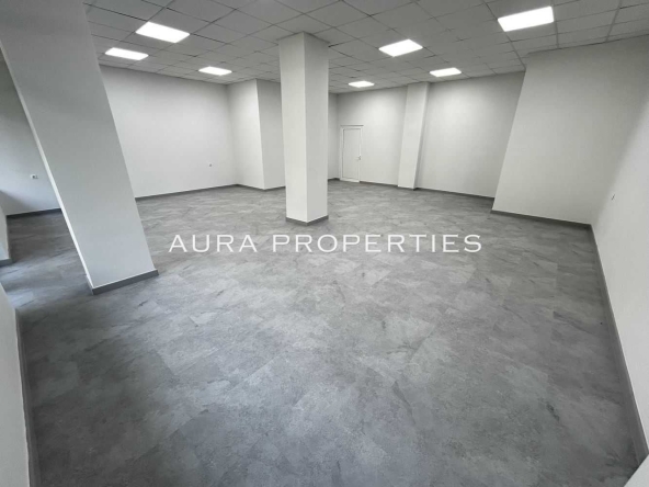 Дава се под наем Магазин в Разград, Житница - 106 кв.м за 765 € - Снимка #1