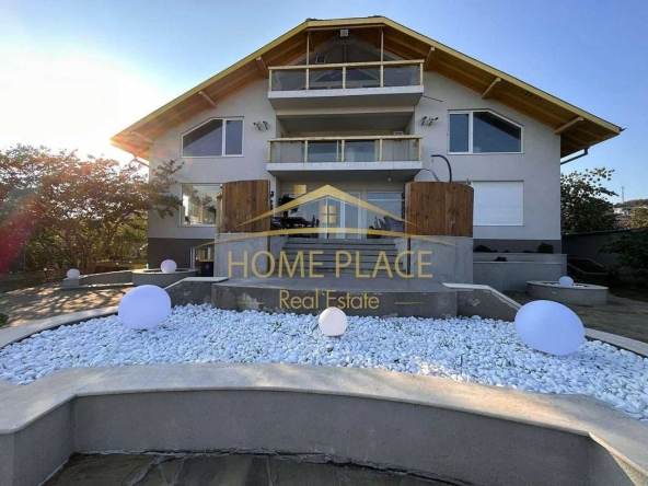 Къща в Варна, м-т Траката - 909 кв.м за 556 €/кв.м - Снимка #1