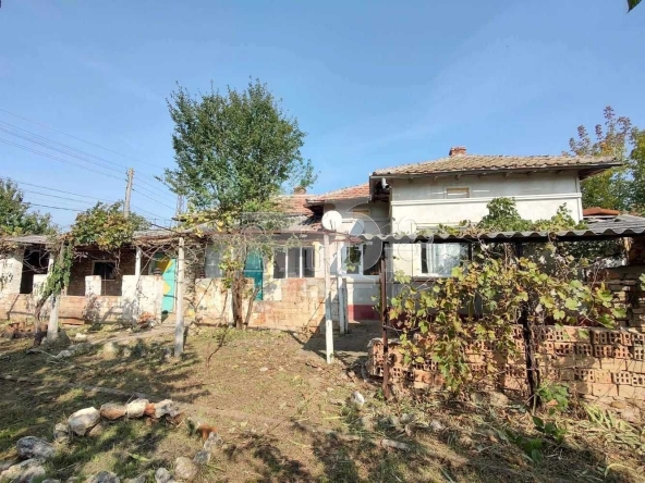 Къща в с. Божурово, Област Добрич - 80 кв.м за 287 €/кв.м - Снимка #1