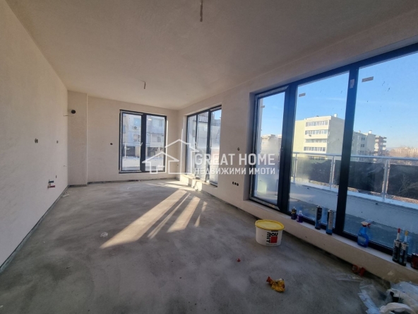 Тристаен апартамент в Търговище, Вароша - 200 кв.м за 383 €/кв.м - Снимка #1