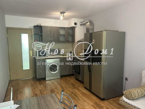 Дава се под наем Двустаен апартамент в Варна, Червен площад - 52 кв.м за 459 € - Снимка #1