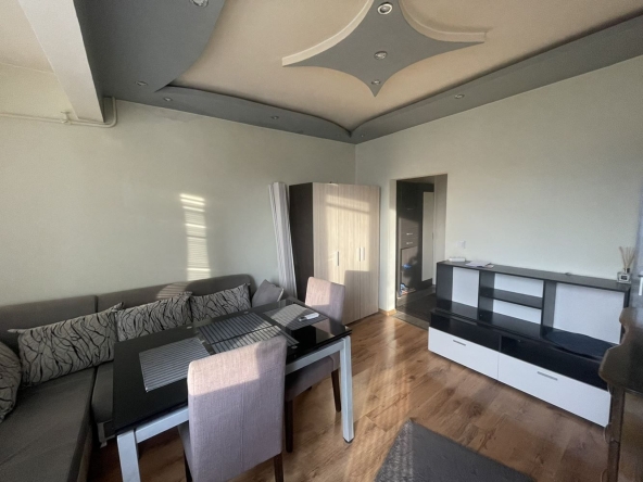 Дава се под наем Едностаен апартамент в София, Люлин 6 - 40 кв.м за 448.8 € - Снимка #1