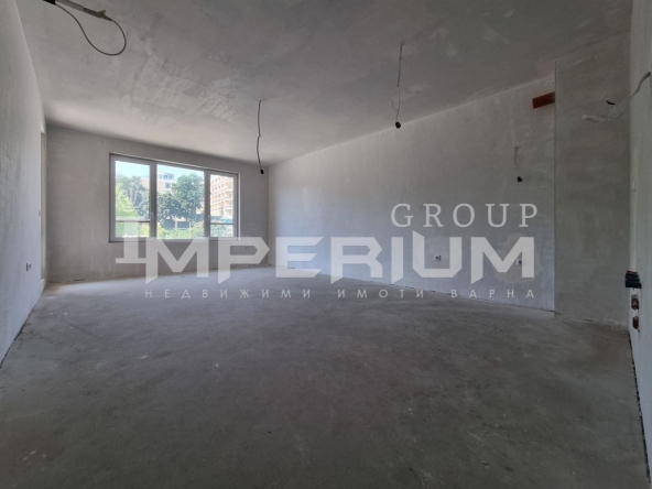 Тристаен апартамент в к.к. Св.Св. Константин и Елена - 109 кв.м за 1834 €/кв.м - Снимка #1